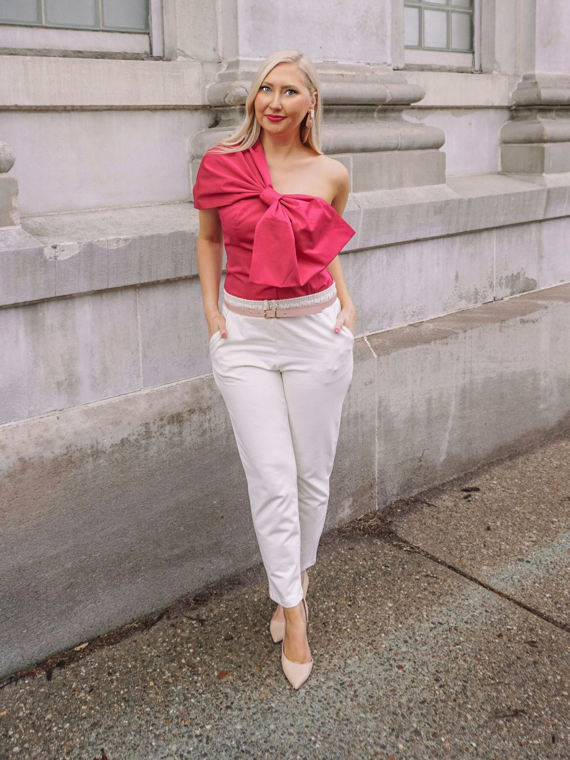 VALENTINE'S DAY LOOKS - Classic Meets Chic